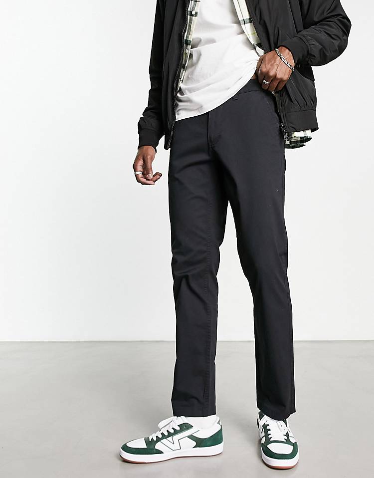 New Look slim chino in black